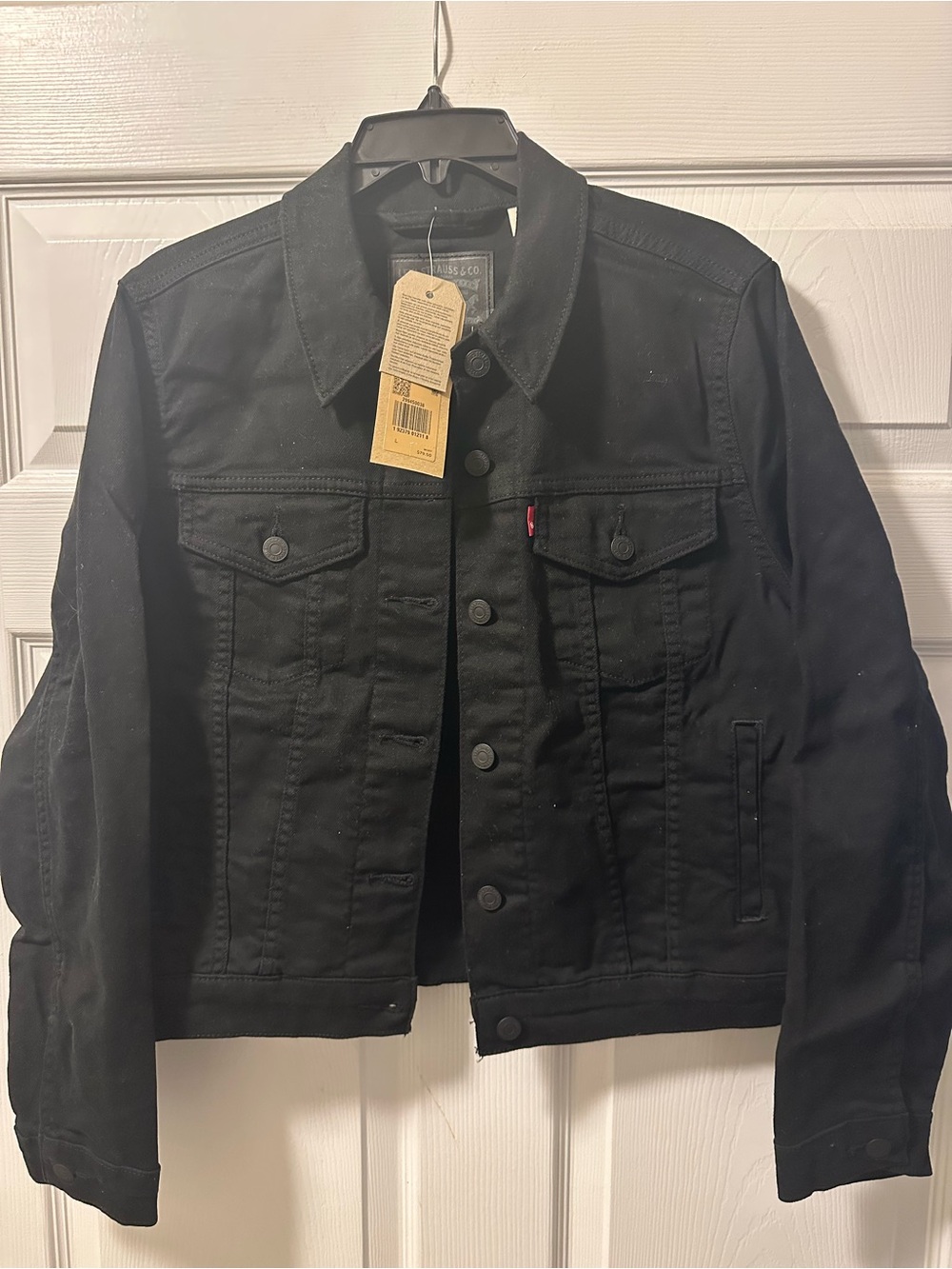 NWT Women’s Levi's Black Denim Trucker Jacket - Size L